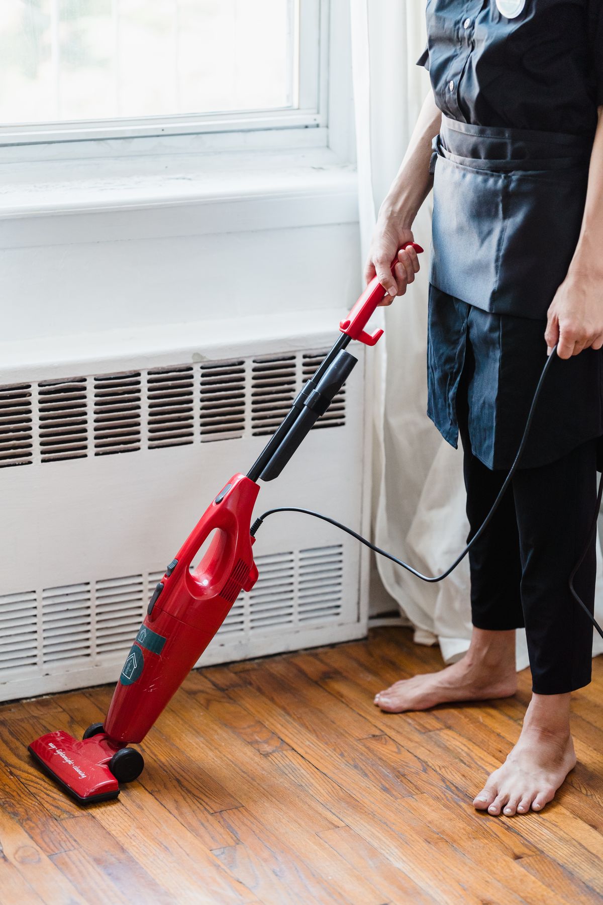 Floor vacuum cleaning service